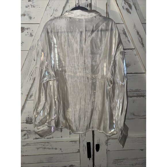 Day + Moon Women's Cream White Satin Shine Pocket Oversize Shirt Size Large - Picture 8 of 8